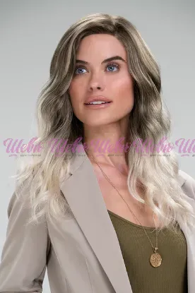 Изображение Sarah